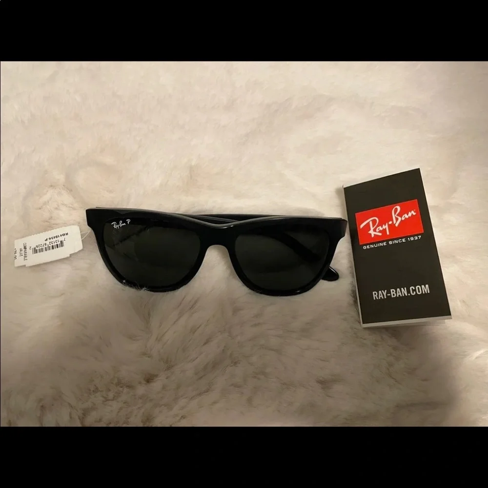 Rayban Wayfarer Polarized Sunglasses